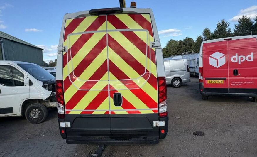 2015 Iveco Daily Daily 35S13 MWB – GM15MFU