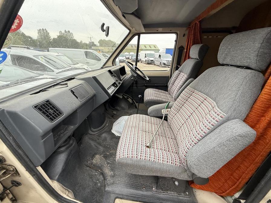 1988 Renault Trafic Trafic AS Camper – E57HLD
