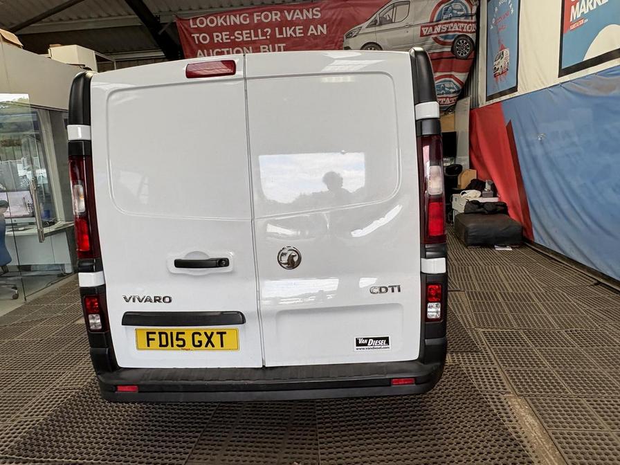 2015 Vauxhall Vivaro Vivaro 2700 CDTI – FD15GXT