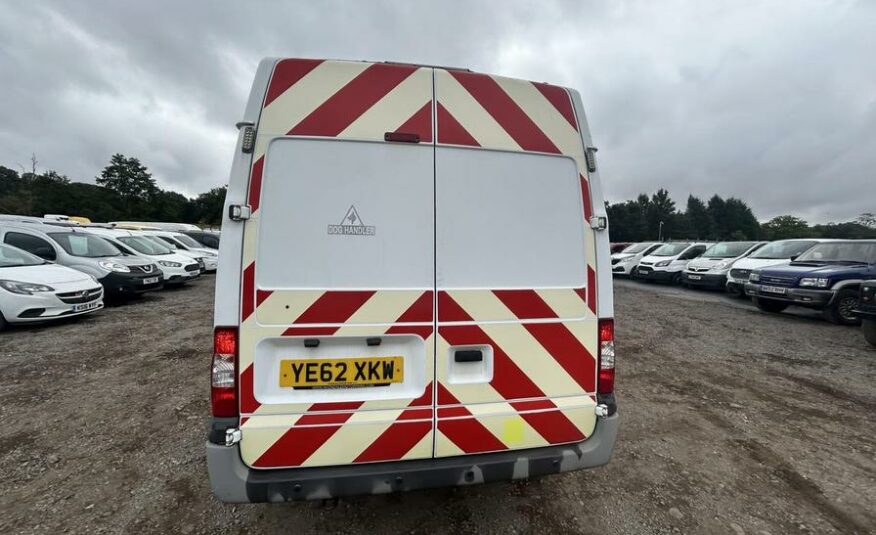 2013 Ford Transit Transit 125 T330 AWD – YE62XKW