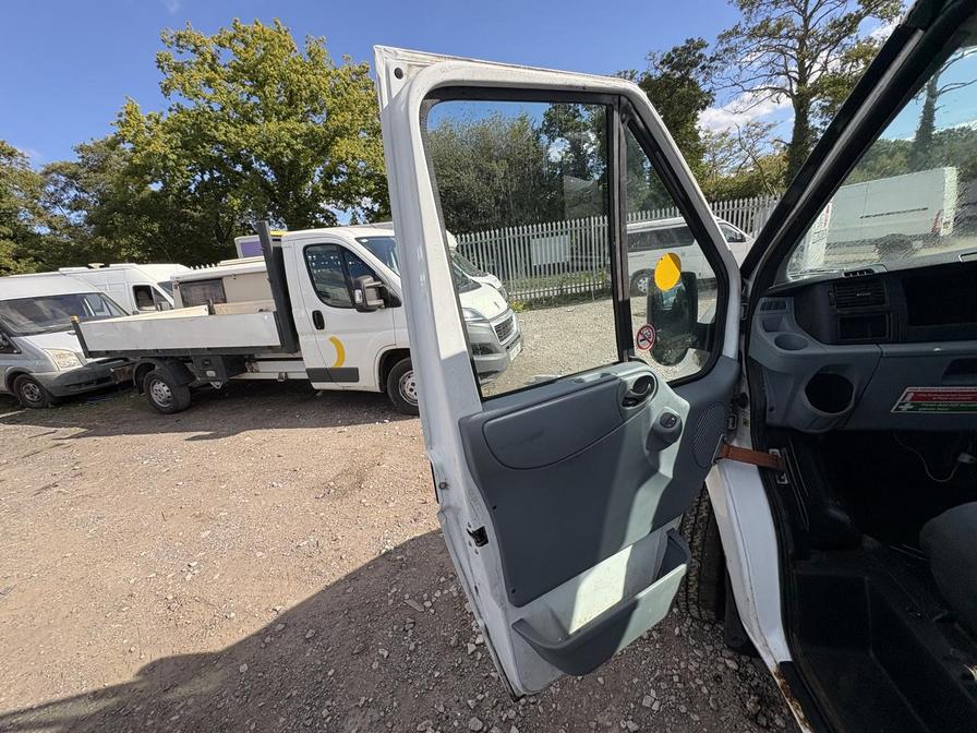 2013 Ford Transit Transit 100 T350 RWD – LG13RPU