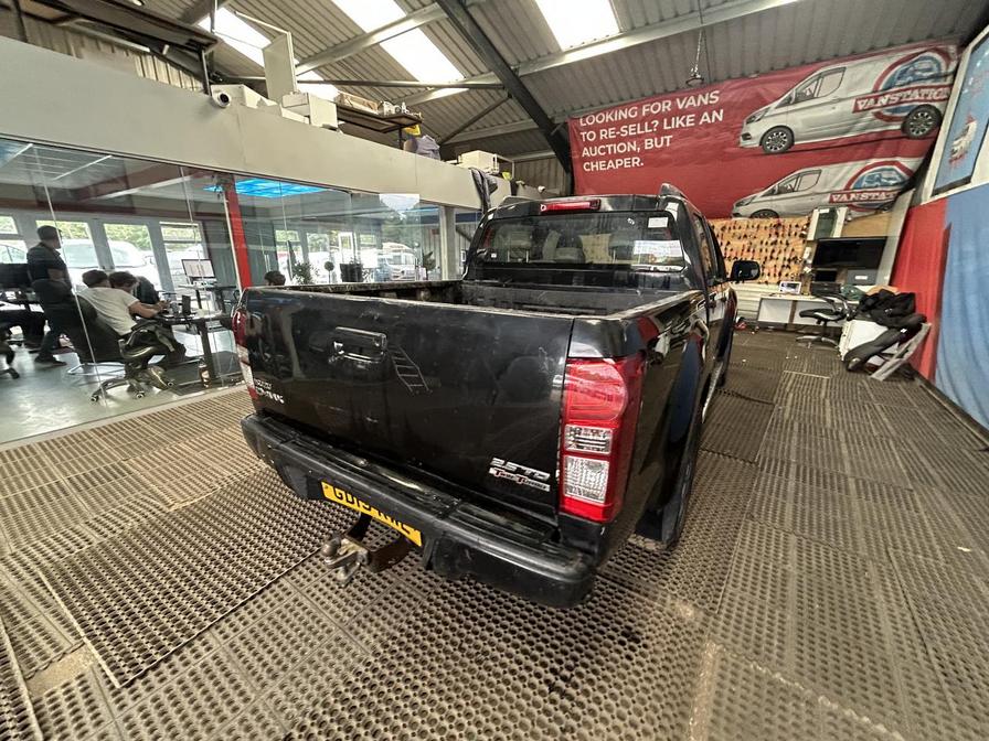 2015 Isuzu D-Max D-Max Blade Double Cab Twin T TD – GD15RWE
