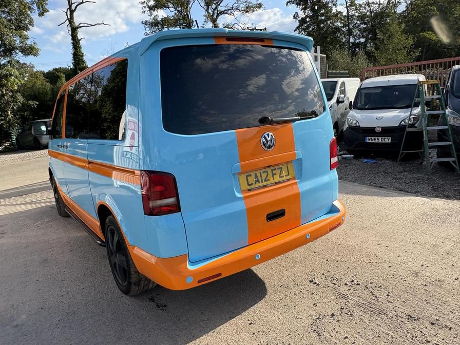 2012 Volkswagen Caravelle – Model: Caravelle Edition 25 TDI Semi-Auto – CA12FZJ