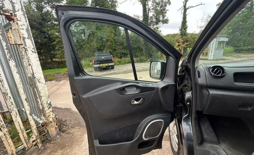 2017 Vauxhall Vivaro Vivaro 2700 LE Nav CDTi BT S/S – WU67GZF