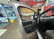 2017 Peugeot Partner Partner Professional L1 Blue HDi – EK17YCO