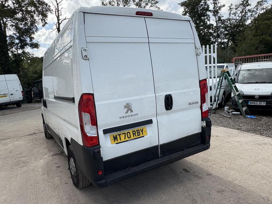 2020 Peugeot Boxer Boxer 335 Professional L2H2 Blue HDi – MT70RBY