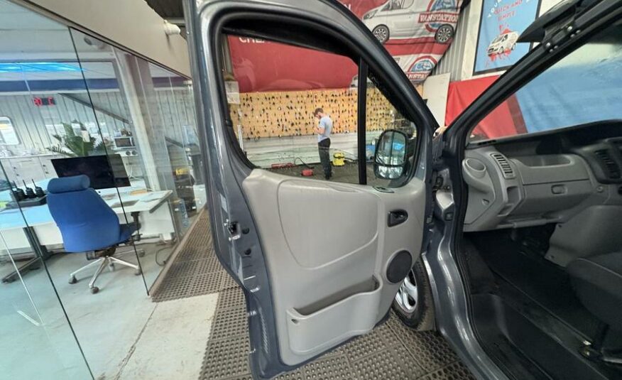 2014 Renault Trafic Trafic SL27 Sport DCI – GF14OUX
