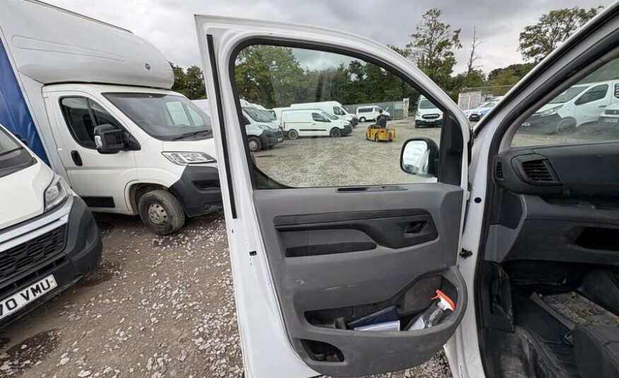 2017 Peugeot Expert Expert Professional Standard Blue HDi – SD17ZTO