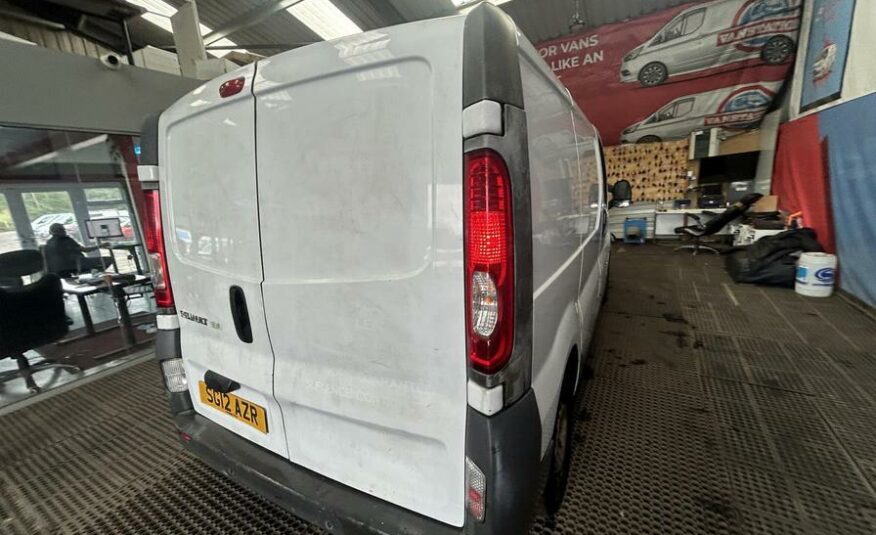 2012 Renault Trafic Trafic SL27 DCI – SG12AZR
