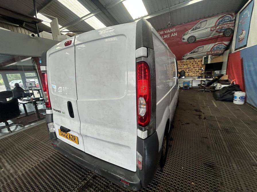 2012 Renault Trafic Trafic SL27 DCI – SG12AZR