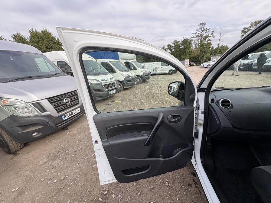 2020 Nissan NV250 NV250 Tekna DCI – BF69VMD