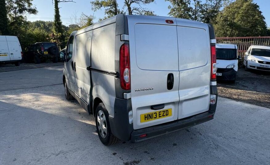 2013 Renault Trafic Trafic SL29 DCI – HN13EZD