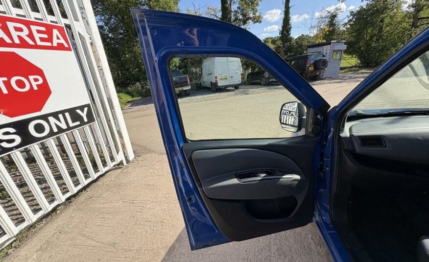 2014 Fiat Doblo Cargo Doblo SX MultiJet – YR64TNF