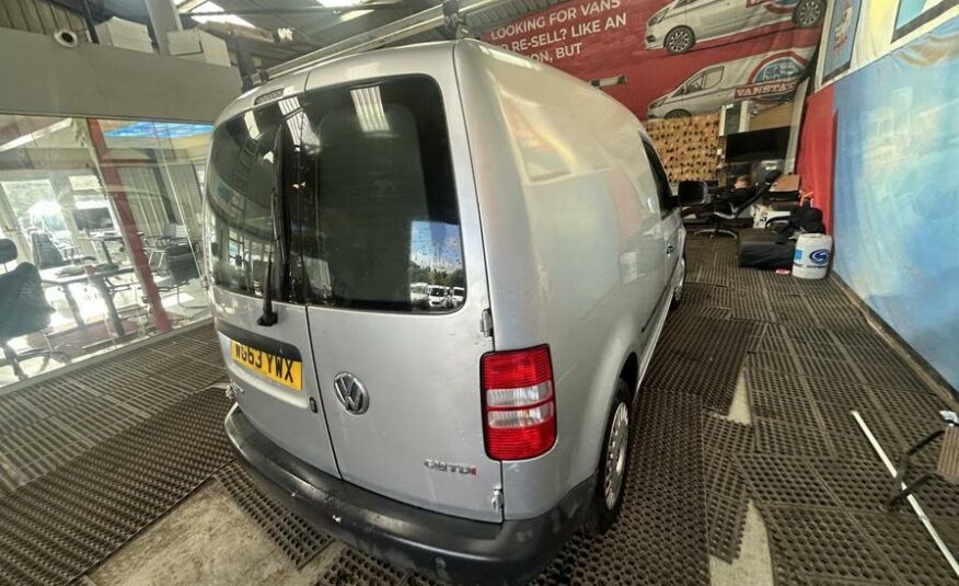 2013 Volkswagen Caddy Caddy C20 Startline TDI – WG63YWX