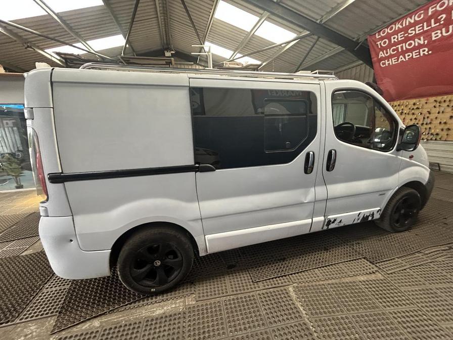 2006 Vauxhall Vivaro Vivaro 2900 DI SWB – FD55KWN
