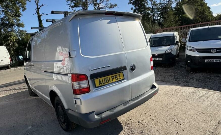 2011 Volkswagen Transporter Transporter T28 102 TDI SWB – AU61PBZ