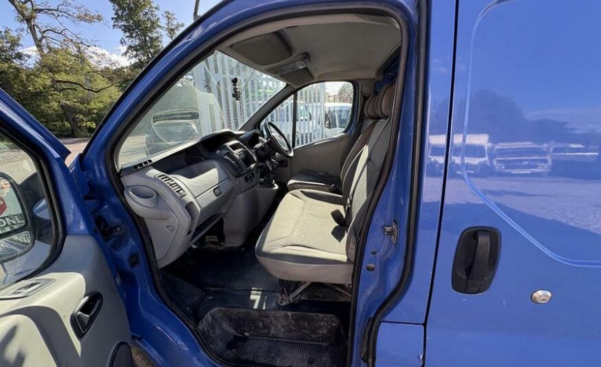 2014 Vauxhall Vivaro Vivaro  2900 CDTI LWB – FP14XYX