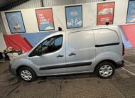 2017 Peugeot Partner Partner Professional L1 Blue HDi – EK17YCO