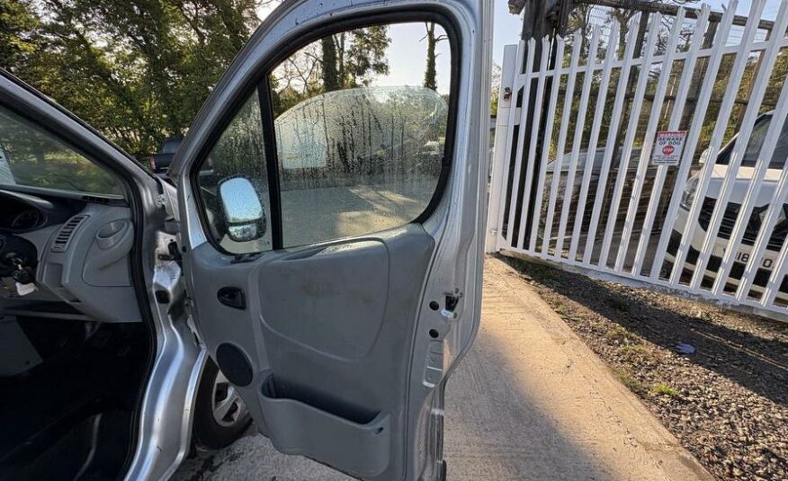 2013 Renault Trafic Trafic SL29 DCI – HN13EZD