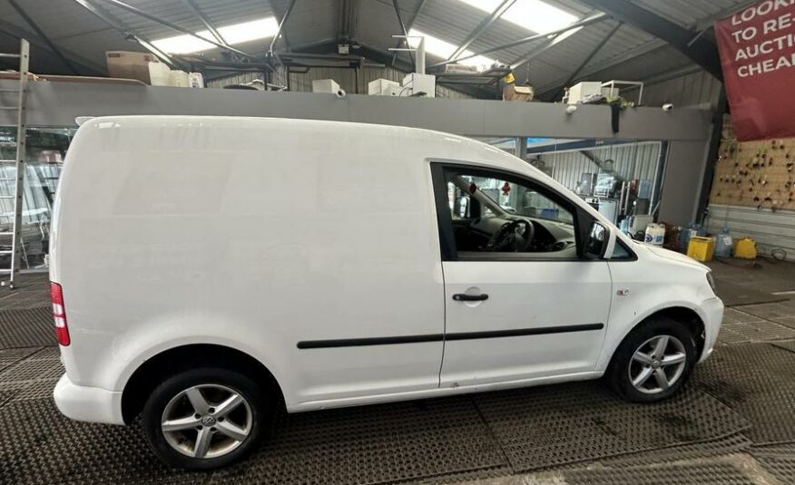 2015 Volkswagen Caddy Caddy C20 Startline TDI BlueMotion Technology – SX64CZG