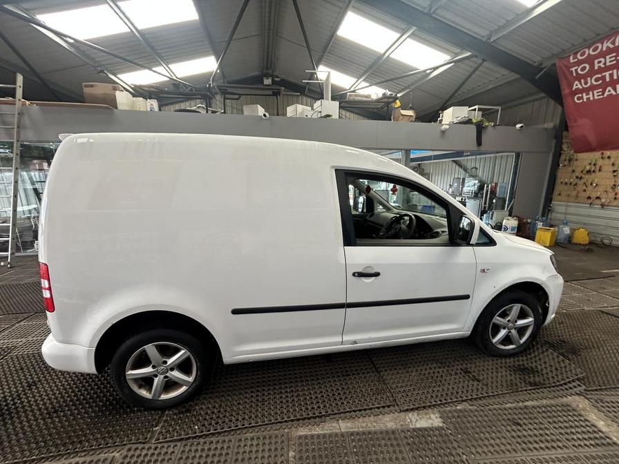 2015 Volkswagen Caddy Caddy C20 Startline TDI BlueMotion Technology – SX64CZG