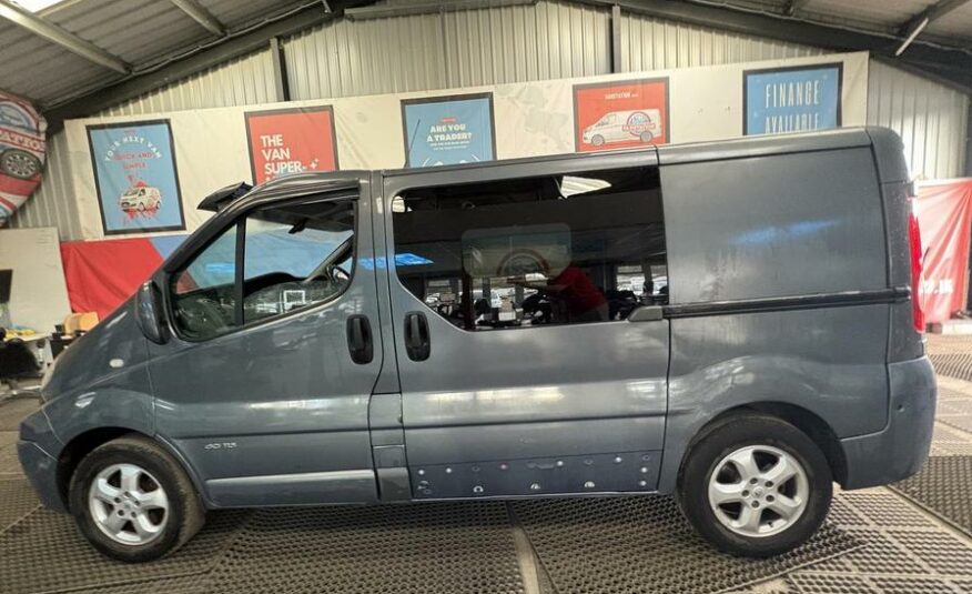 2014 Renault Trafic Trafic SL27 Sport DCI – GF14OUX