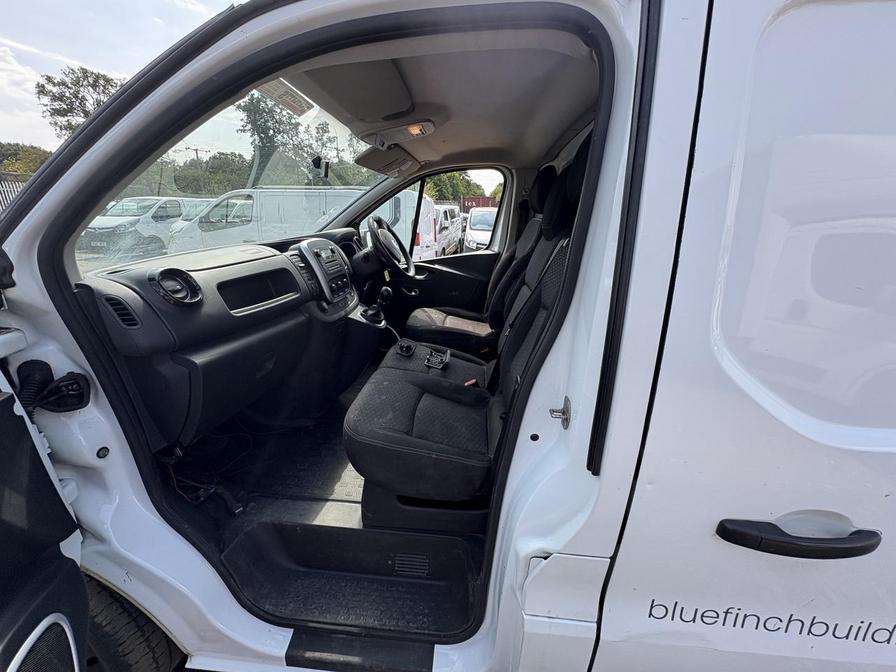 2015 Vauxhall Vivaro Vivaro 2900 Sportive CDTi – EO15LKL