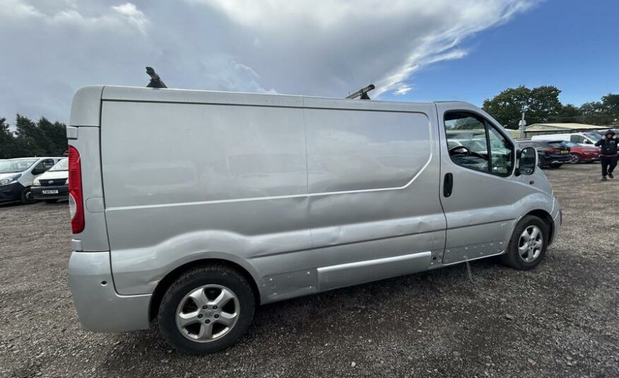 2012 Vauxhall Vivaro Vivaro 2900 Sportive CDTi LWB – DG62MTZ