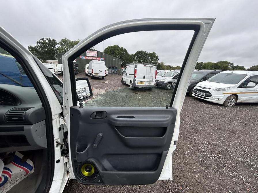 2007 Peugeot Expert Expert 815D – LS56ZGX