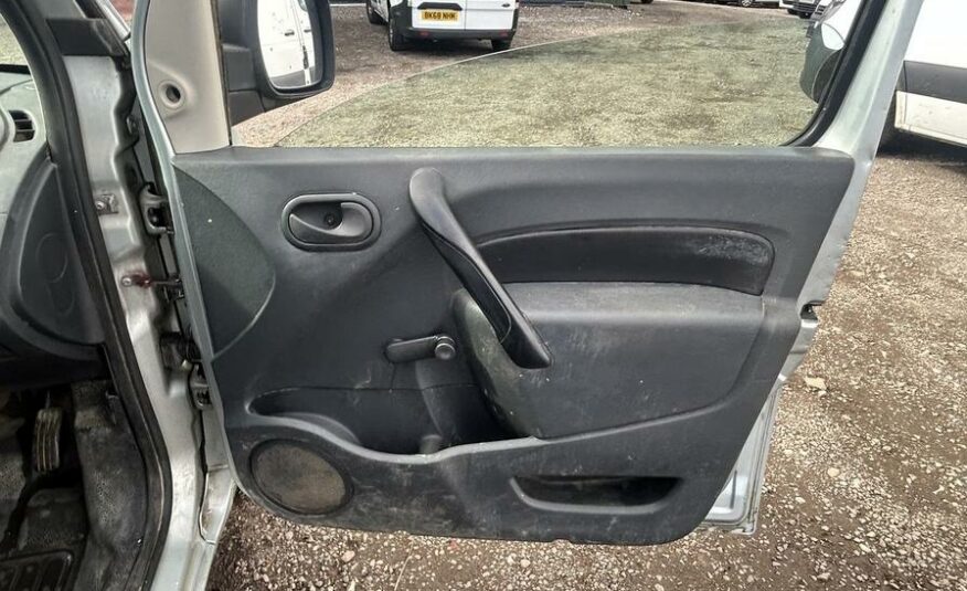 2011 Renault Kangoo Maxi Kangoo Maxi LL dCi 85 – LV61AHE