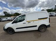 2017 Peugeot Partner Partner Professional L1 Blue HDi – VE67BUJ