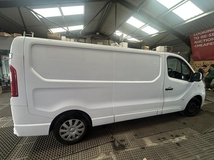2017 Vauxhall Vivaro Vivaro 2900 Sportive CDTi – DU17FKT