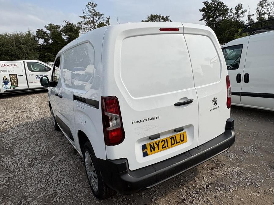 2021 Peugeot Partner Partner Professional L1 Blue HDi – NY21DLU