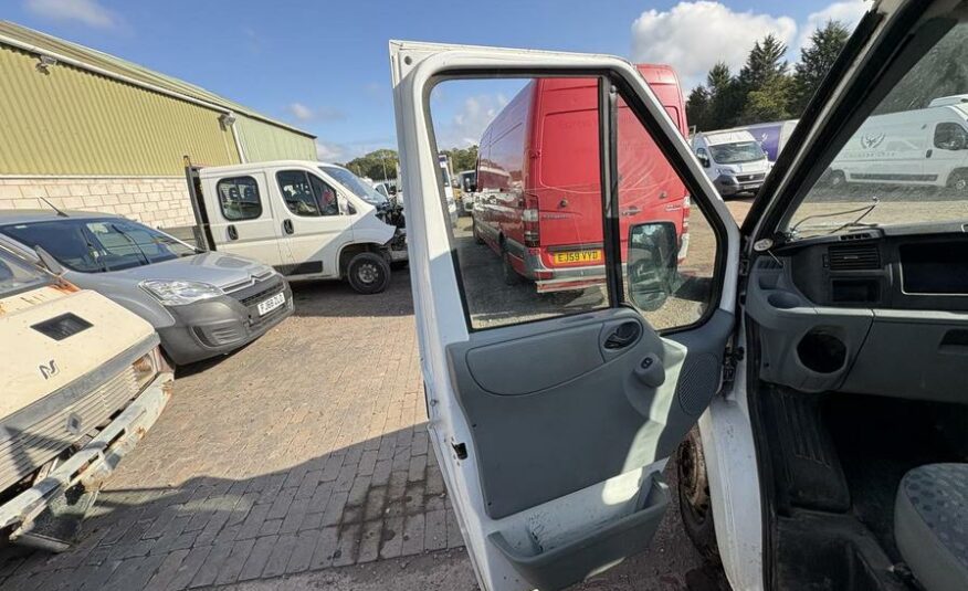 2009 Ford Transit Transit 100 T350 MWB RWD – BX09FUU
