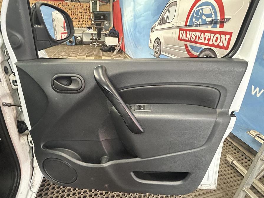 2018 Renault Kangoo Maxi Kangoo Maxi LL21 Business+ Energy dCi – DP68KWG