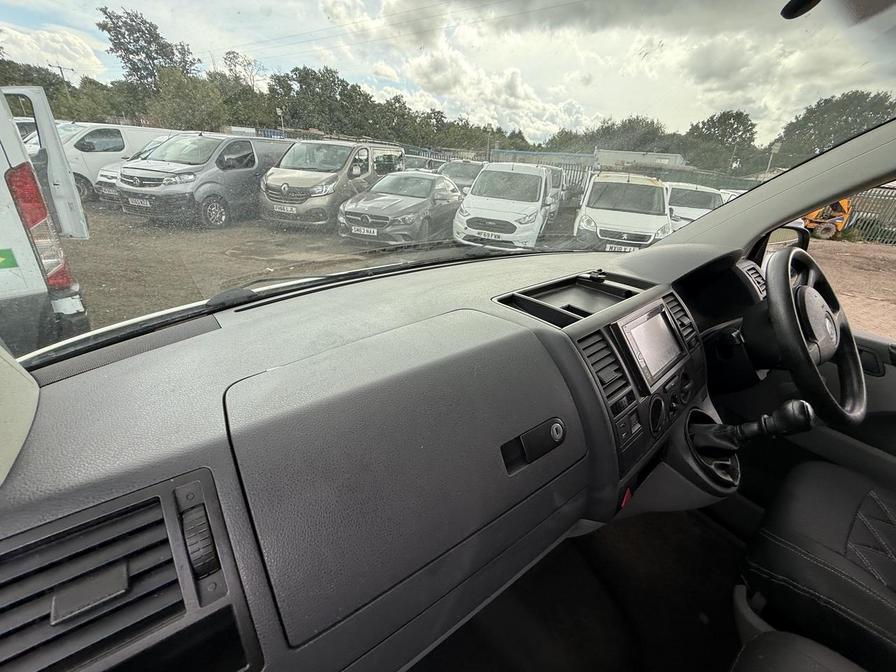 2008 Volkswagen Transporter Transporter T28 102 TDI SWB – NG08AWC