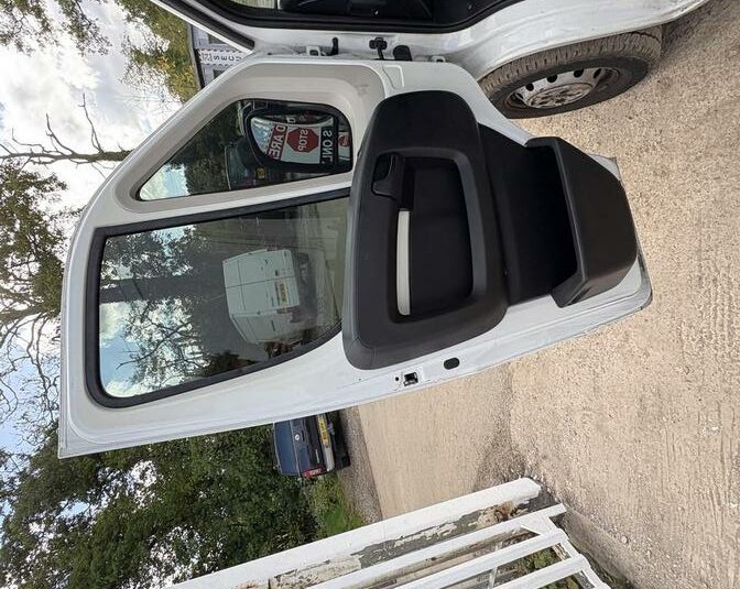 2020 Peugeot Boxer Boxer 335 Professional L2H2 Blue HDi – MT70RBY