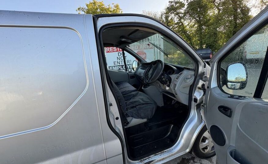 2013 Renault Trafic Trafic SL29 DCI – HN13EZD
