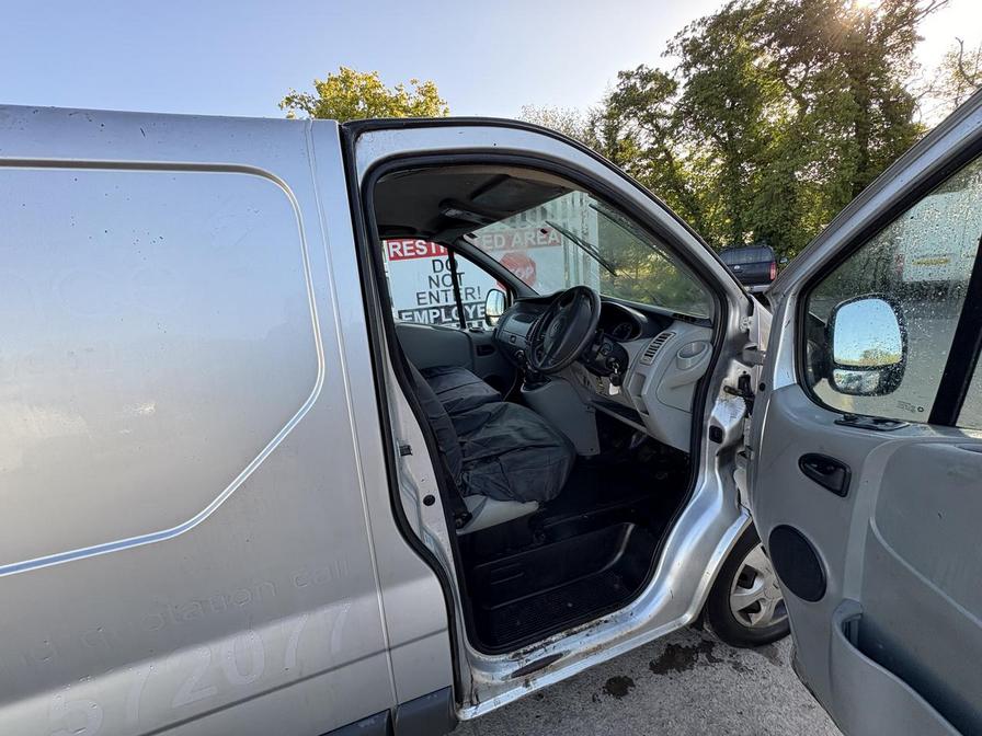 2013 Renault Trafic Trafic SL29 DCI – HN13EZD