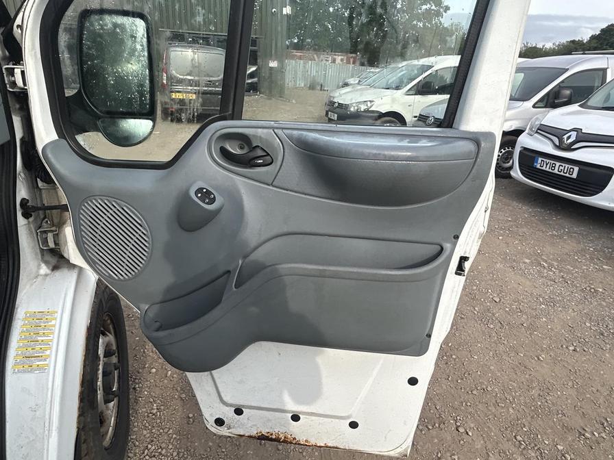 2013 Ford Transit Transit 125 T350 FWD – YK13JKE