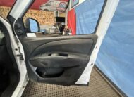 2018 Vauxhall Combo Combo 2300 CDTi – SA18RXS
