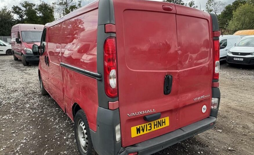 2013 Vauxhall Vivaro Vivaro 2900 ecoFLEX CDTi LWB – WV13HNH