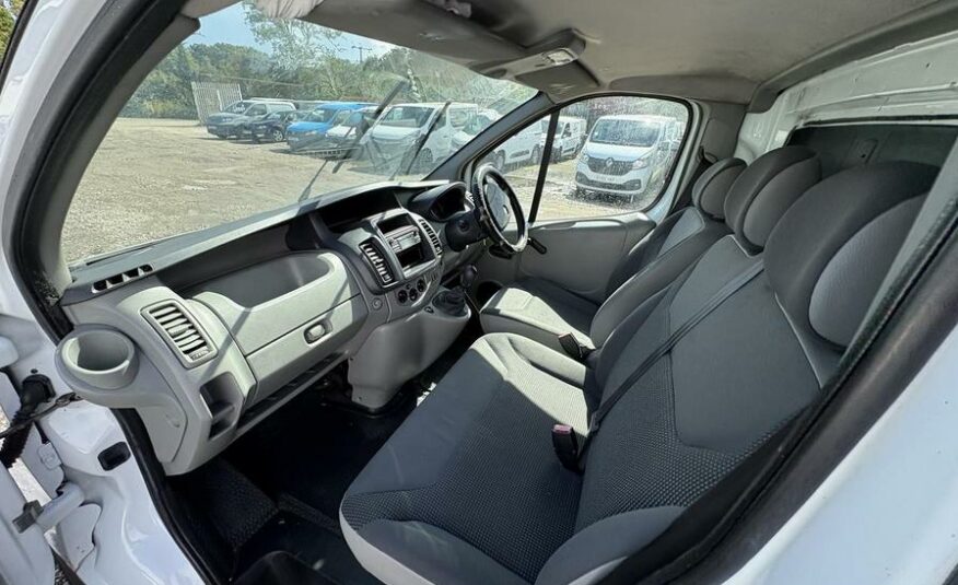 2014 Vauxhall Vivaro Vivaro  2900 CDTI LWB – DY14HRC