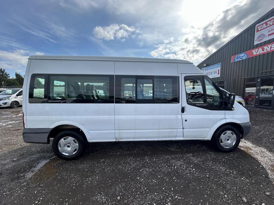 2007 Ford Transit Transit 100 15-Seat RWD – FY07WRT