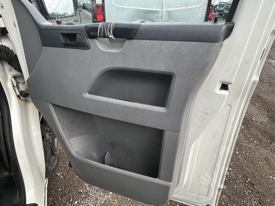 2009 Volkswagen Transporter Transporter T28 102 TDI SWB – VO09SZR