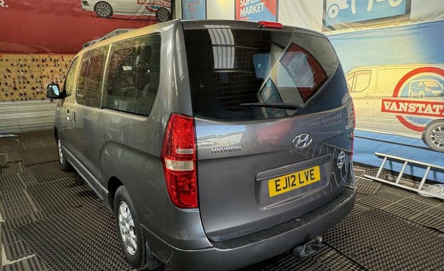 2012 Hyundai i800 i800 Style CRDi Auto – EJ12LVE