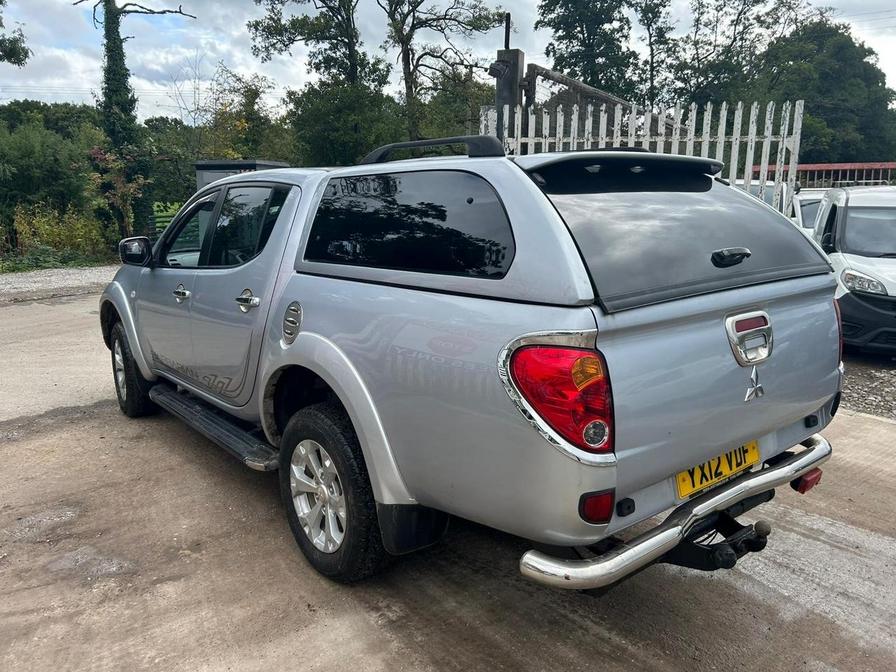 2012 Mitsubishi L200 L200 Barbarian LWB Double Cab DI-D 4×4 Auto – YX12VDF