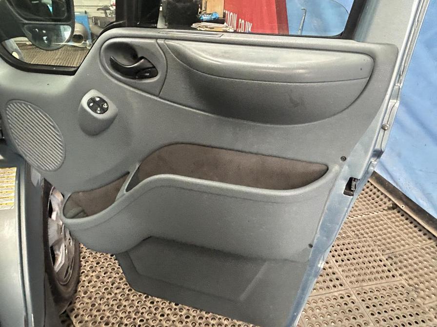 2010 Ford Tourneo Transit 115 Tourneo T280 SWB Limited – EO60NYC