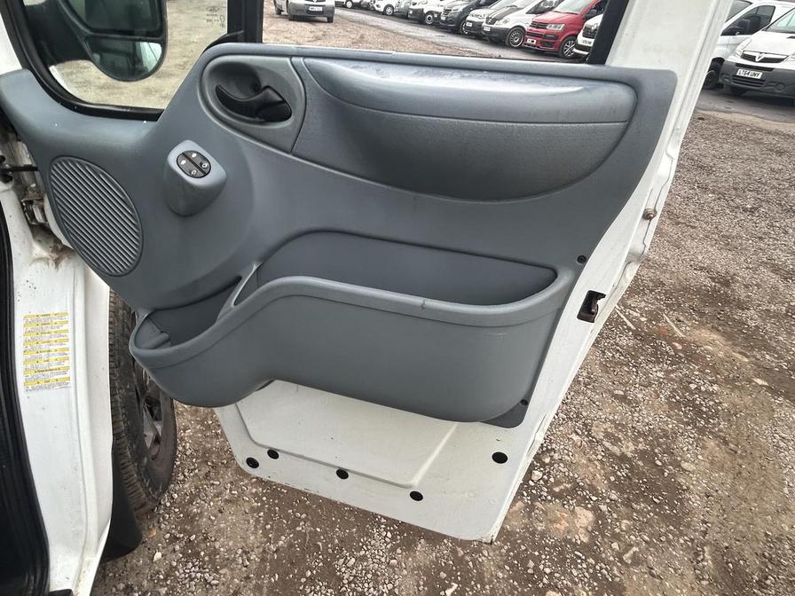 2013 Ford Transit Transit 125 T330 AWD – YE62XKW