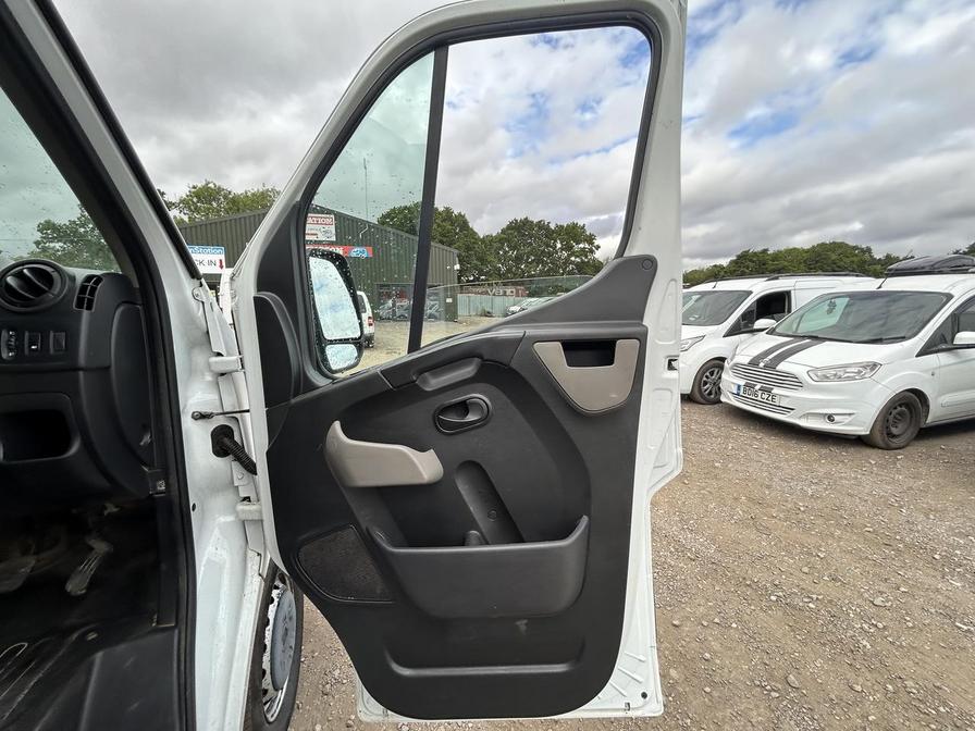 2016 Renault Master Master LL35 Business dCi – GN16ZDK